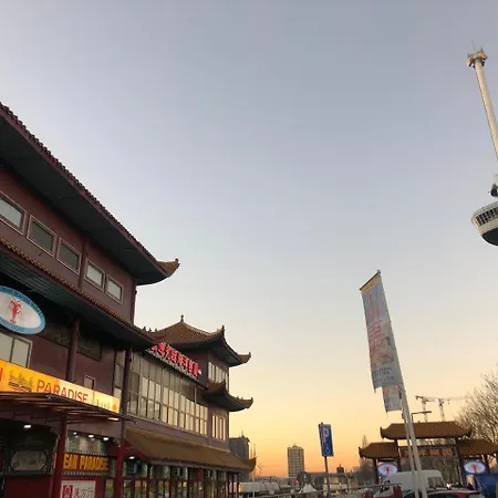 Hotel New Ocean Paradise Rotterdam