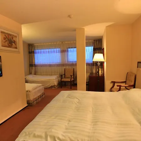 Hotel New Ocean Paradise Roterdão