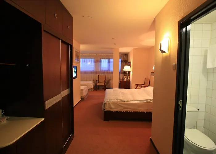 Hotell New Ocean Paradise 3*